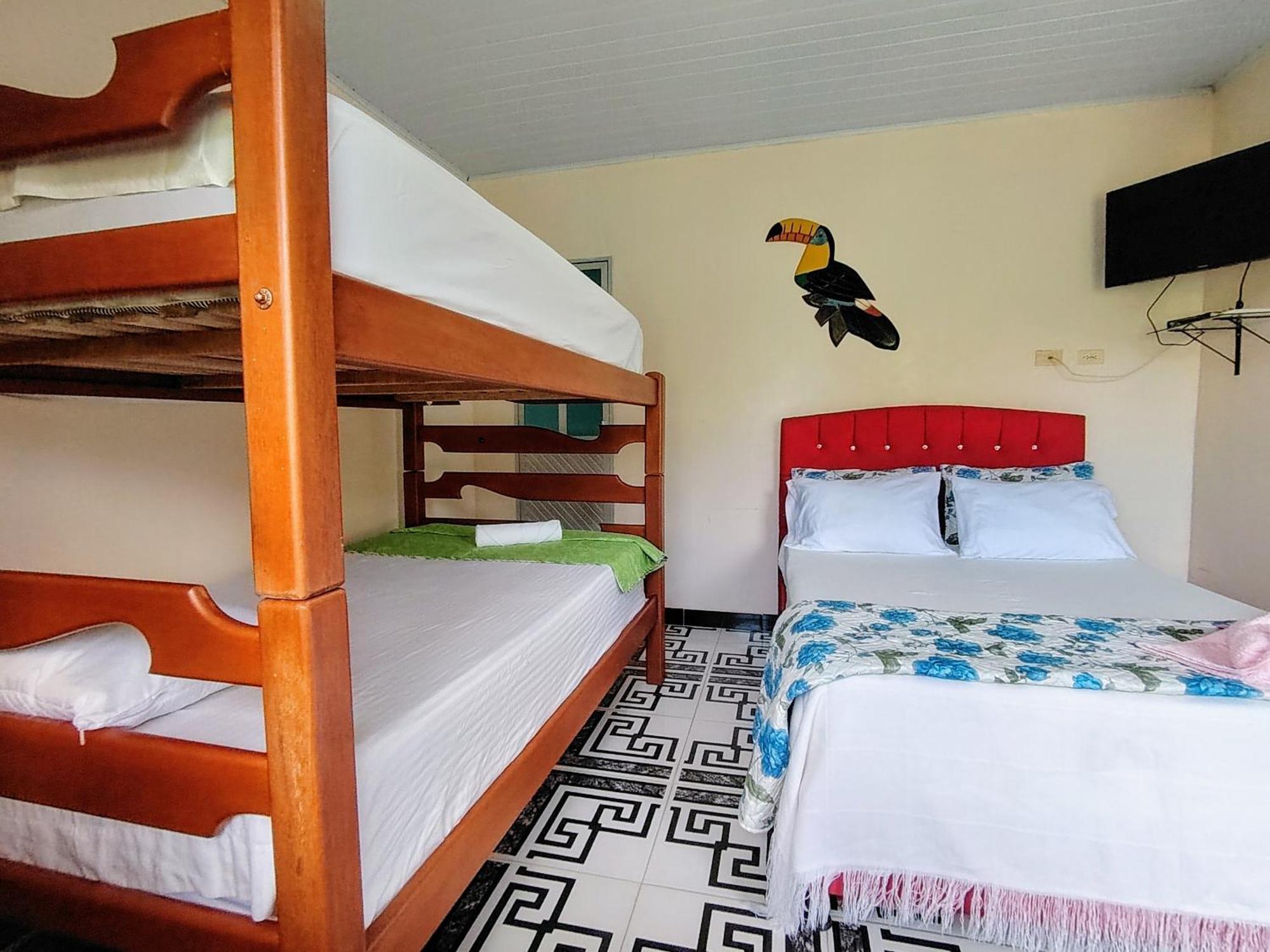 Hotel Alto Amazonas Leticia Kültér fotó